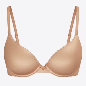 NWT VS Lightly Lined Full-Coverage Bra